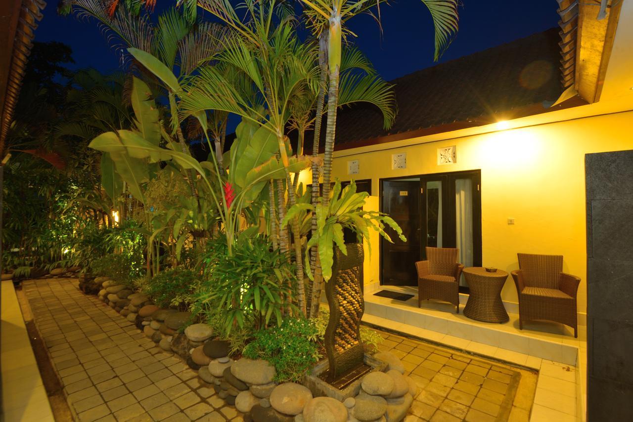 Andari Legian Hotel Bali Екстер'єр фото
