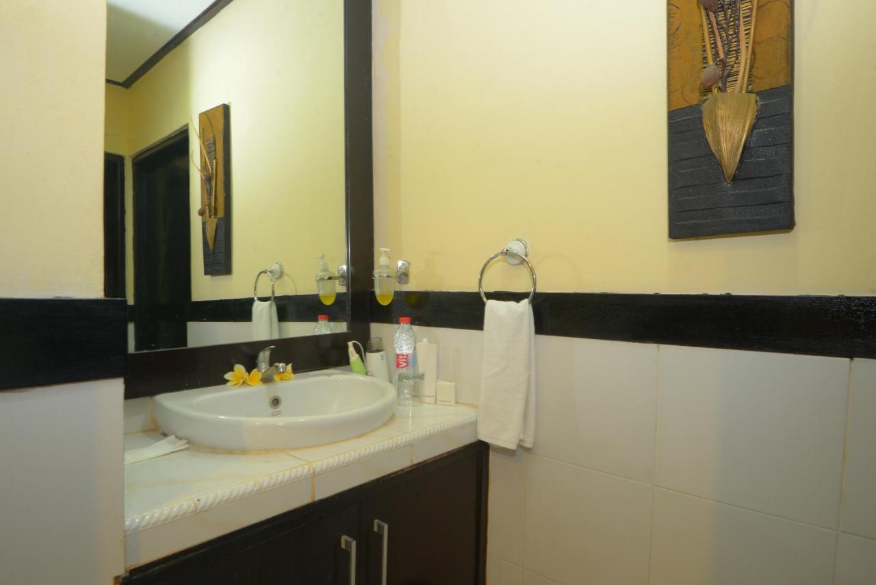 Andari Legian Hotel Bali Екстер'єр фото